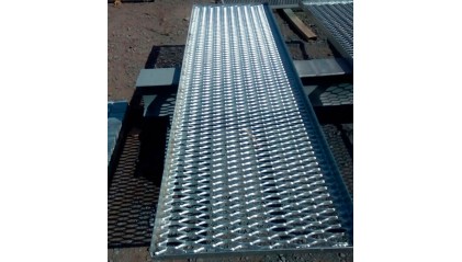 Лист стальной просечно-вытяжной ПВЛ 508 5x1000x4000 мм Ст3сп фото лист стальной просечно-вытяжной ПВЛ 508 5x1000x4000 мм Ст3сп купить в Липецке